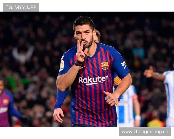 苏亚雷斯：从单箭头到自由中锋的战术角色演变分析