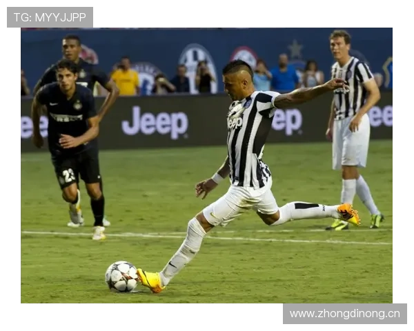 点球与罚球规则全解析：决胜时刻裁判如何精准判罚？