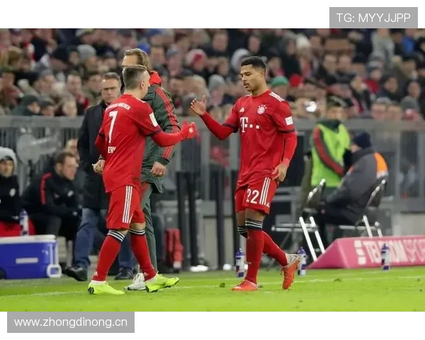 半场比赛中如何正确运用中线规则避免违例