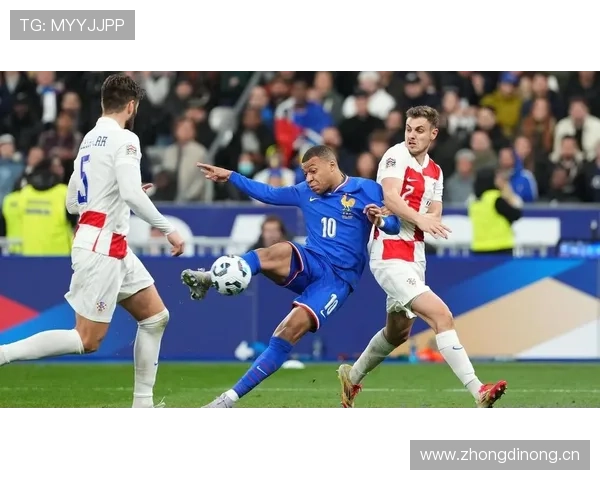 法国3-0大胜瑞典：2026世界杯淘汰赛首战强势过关